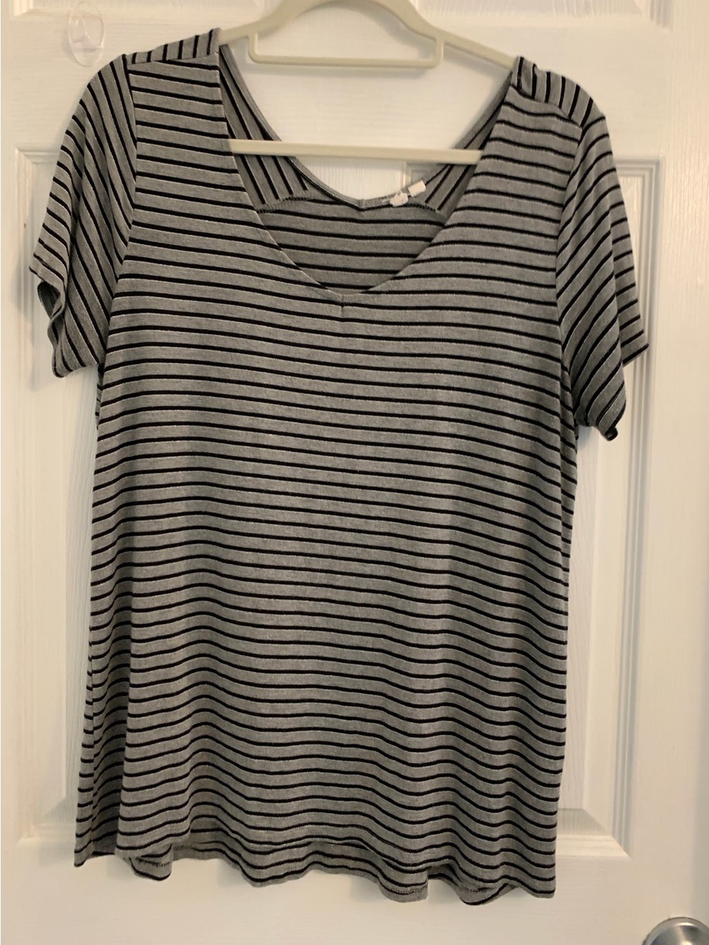 Women’s V-Neck Short Sleeve Striped Top - Gray/Black. Size large $8